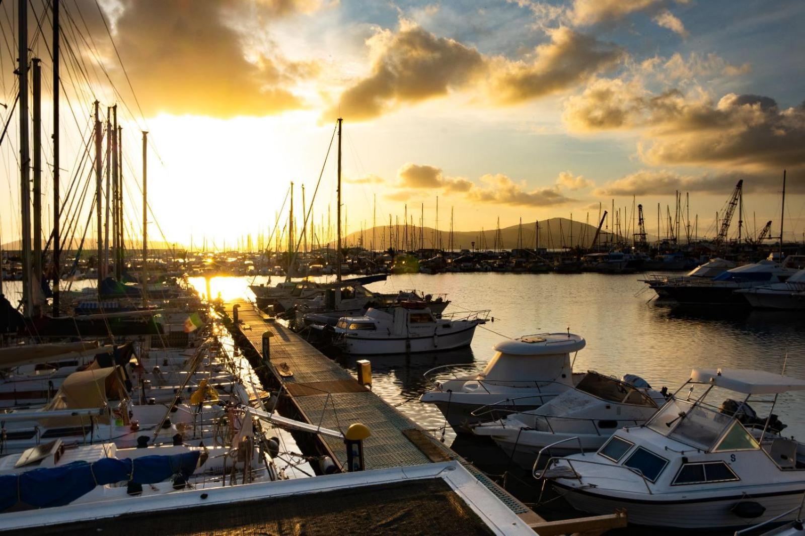 Hotel Houseboat Sardinia Alguer Exterior foto
